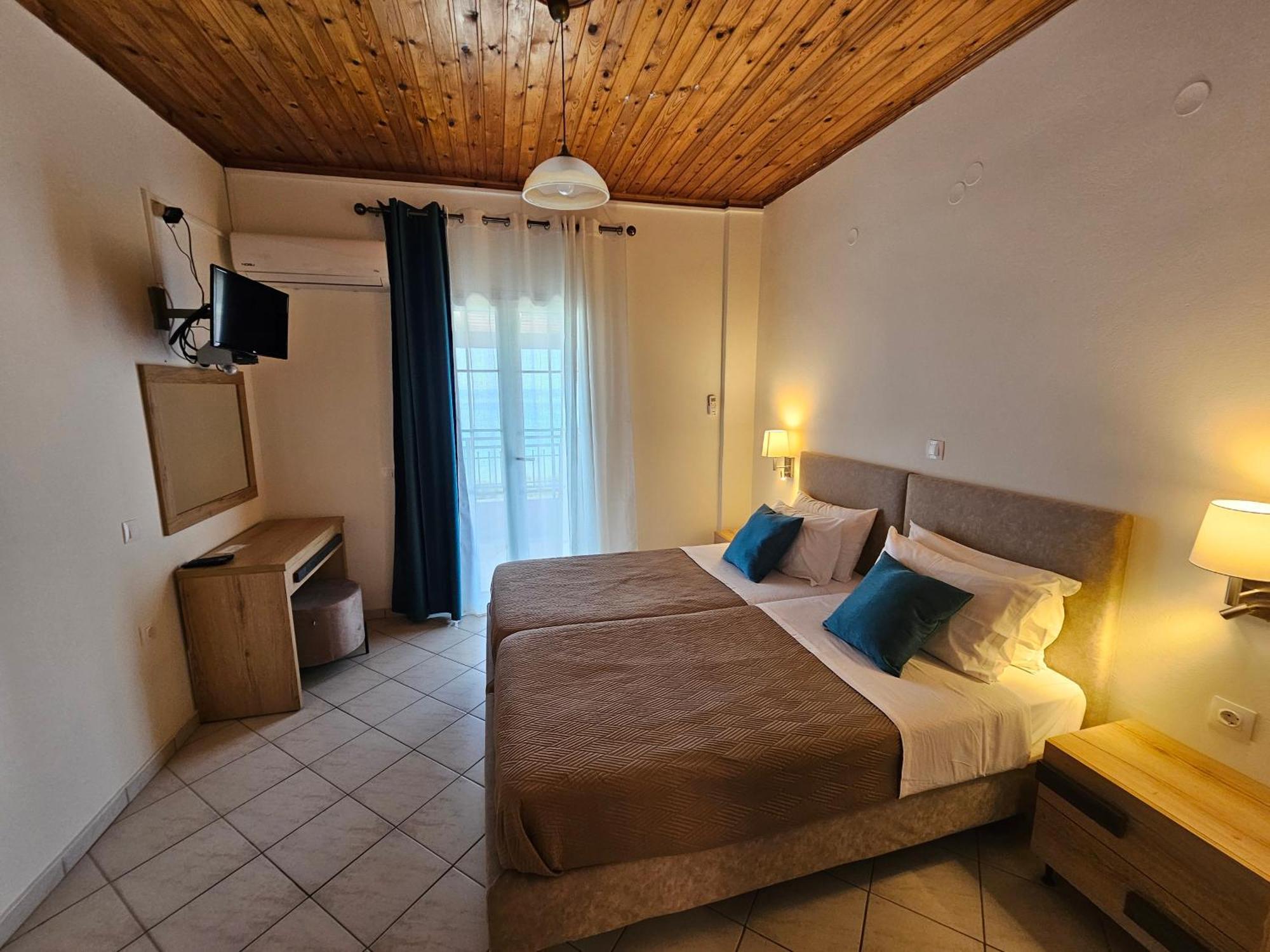 Fotini'S Apartments - Pelekas Beach 外观 照片